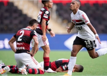No Brasileirão, partidas atrasadas do São Paulo podem tirar o título do Flamengo