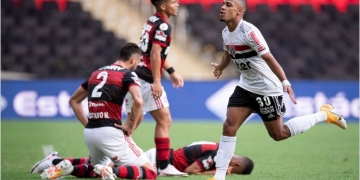 No Brasileirão, partidas atrasadas do São Paulo podem tirar o título do Flamengo