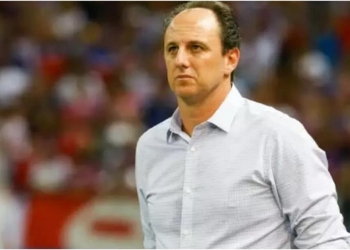 Em 6 jogos com Rogério Ceni no comando, Flamengo pode ter a sexta escalação diferente