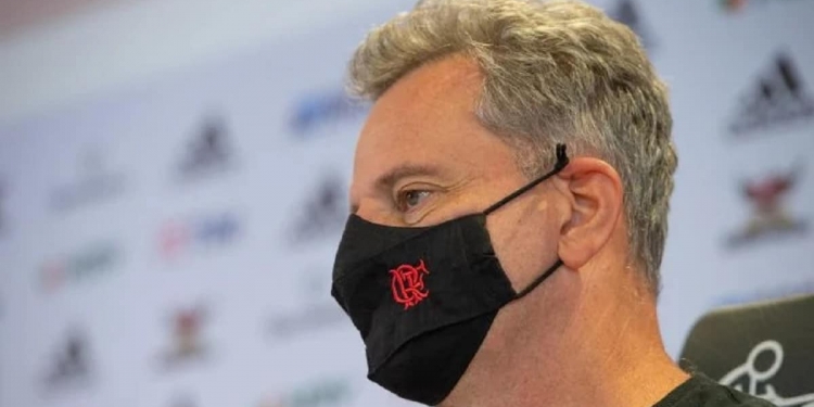 Documento importante vaza nos bastidores e Flamengo pode perder bolada milionária; Landim fica irritado e cobra explicações