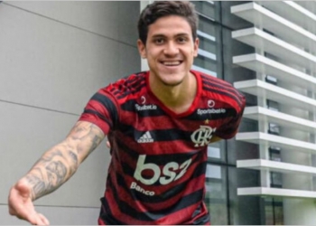 Negócio fechado: Flamengo avisa oficialmente à Fiorentina que irá comprar o atacante Pedro