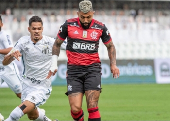 Jogador do Flamengo faz alerta para jogo contra o Santos e revela que partida não será fácil