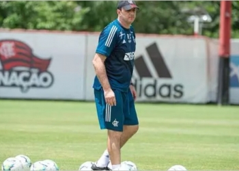 Jogador do Flamengo revela evolução do time com chegada de Rogério Ceni: ‘É completo’