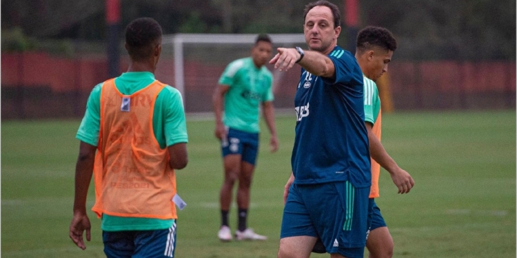 Testes surpresas de Ceni tem Pedro Rocha, Gabigol, mudança na posição de Arrascaeta e muito mais