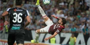 Gol de Arrascaeta concorre a prêmio e jogador do Flamengo brinca: ‘Vote no uruguaio certo’