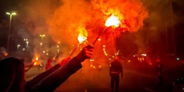 Organizadas do Flamengo são alvo do Ministério Público do Rio de Janeiro e sofrem dura punição