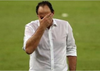 Rogério Ceni tem um novo dilema no Flamengo e precisa tomar uma decisão urgente