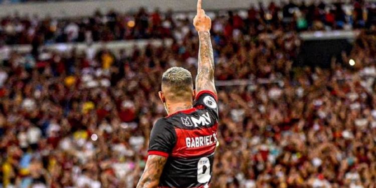Rogério Ceni ganha trio ofensivo de luxo para decisão diante do Santos pelo Brasileirão