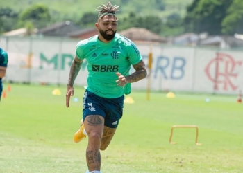 Gabriel Barbosa toma decisão sem precedentes e muda o nome grafado em sua camisa de jogo