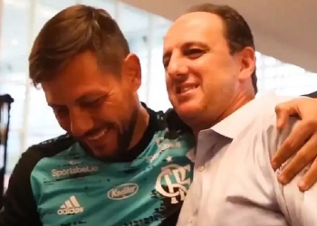Rogério Ceni rompe silêncio e fala pela 1ª vez sobre possibilidade de despedida do goleiro Diego Alves