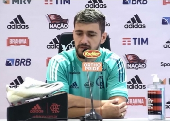 Arrascaeta diz que tinha mais liberdade no Flamengo quando Domènec Torrent era técnico
