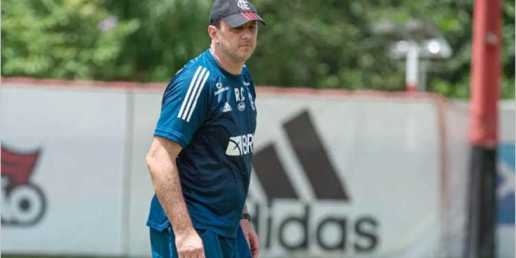 Flamengo pode ter jogador surpresa na escalação para o jogo contra o Bahia, pelo Brasileirão