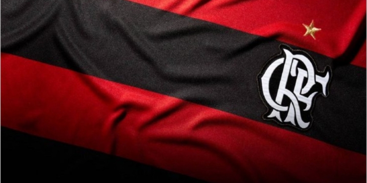 Dois jogadores do Flamengo estão no topo do ranking dos melhores meias do Campeonato Brasileiro