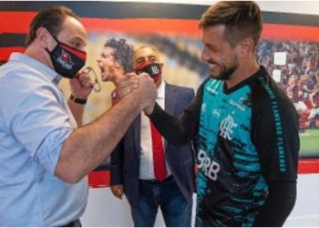 Rogério Ceni agiu com sutileza e Diego Alves renovou o contrato com o Flamengo