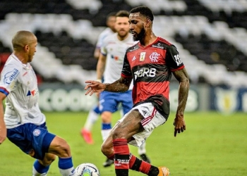 Gerson revê lances de Flamengo x Bahia e desabafa em profunda tristeza: ‘Noite ruim, nunca vou esquecer esse dia’