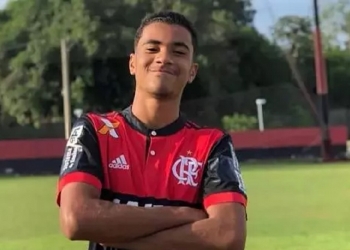 Flamengo anuncia acordo de indenização com a família de Arthur Vinícus, morto em incêndio no Ninho do Urubu