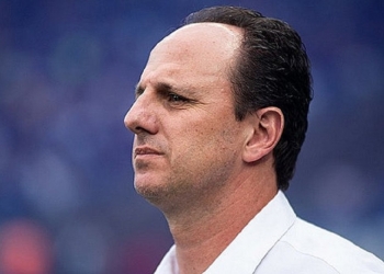 Após 45 dias sob o comando do Flamengo, Rogério Ceni reencontra o Fortaleza e busca emplacar sequência histórica
