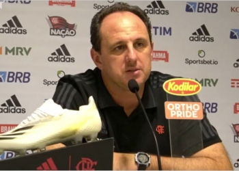 Após empate do Flamengo, Rogério Ceni sai em defesa de jogador, mas já cogita alteração no elenco