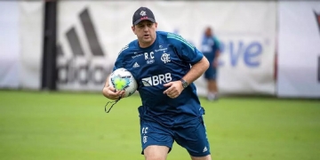 Treinamento no CT do Flamengo é marcado por dois desfalques à véspera de Fla x Flu