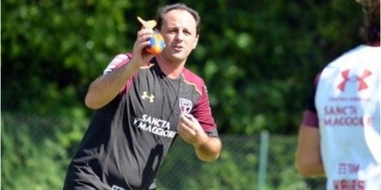 Zagueiro que é antigo desejo do Flamengo poderá assinar pré-contato com o clube