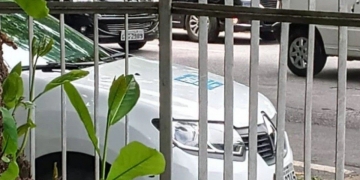 Vigilância sanitária faz visita surpresa à sede do Flamengo para impedir a realização de festa irregular