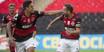 Flamengo aparece com dois jogadores na lista de 100 melhores da temporada elaborada por jornal da Espanha