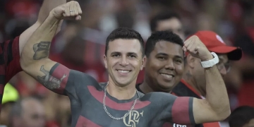 Flamengo perde milhares de sócios-torcedores, atinge a pior marca histórica e enfrenta crise financeira