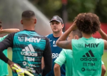 Flamengo volta aos treinamentos neste sábado após recesso de fim de ano; foco é vitória pra cima do Fluminense pelo Brasileirão