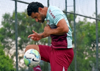 Fluminense trabalha com foco no clássico contra o Flamengo e deverá ter força máxima com o retorno de três craques