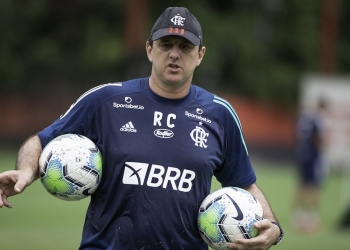 Rogério Ceni ganha reforço de última hora para clássico contra o Fluminense pelo Campeonato Brasileiro