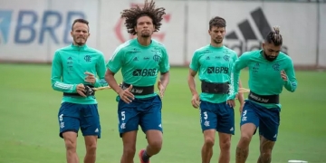 Domingo de trabalho duro: FLATV divulga imagens de treinamento no Ninho do Urubu às vésperas de decisão pelo Brasileirão