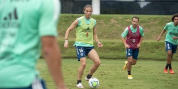 Em ano de eleição, 4 jogadores profissionais do Flamengo estão na iminência de deixar a Gávea pelo fim contratual