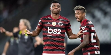 Atacante do Flamengo toma decisão final e encaminha sua despedida do Rio de Janeiro em 2021