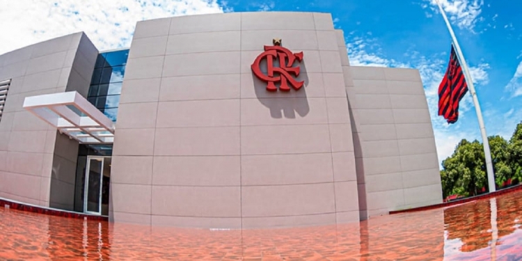 Flamengo acerta com novo patrocinador para estampar os seus uniformes a partir de 2021