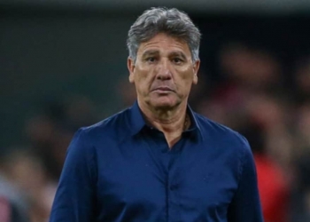 Nos bastidores, Flamengo já prepara investida para Renato Gaúcho