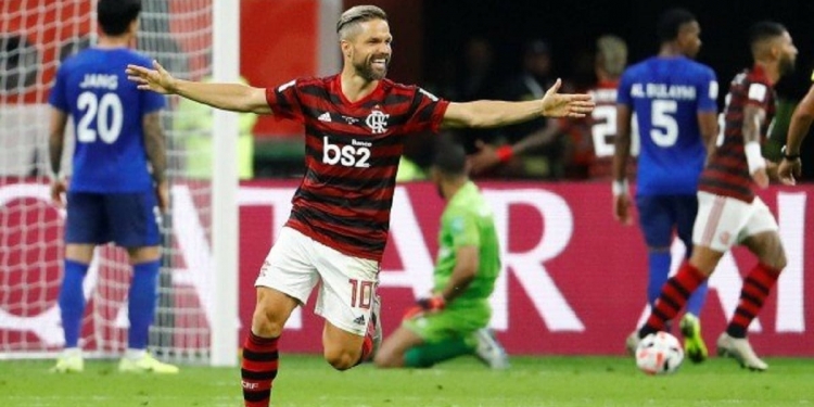 Veteranos ‘tomando conta’ e dirigentes distantes: a perigosa inversão hierárquica vivida pelo Flamengo