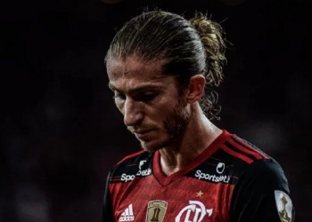 Filipe Luís fica irritado após reportagem polêmica expondo ‘panela’ no Flamengo: ‘Nunca duvide de quem derrama sangue’