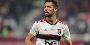 Ídolo do Flamengo, Pablo Marí fica irritado com demissão de Domènec Torrent e fala sobre crise vivida pelo clube