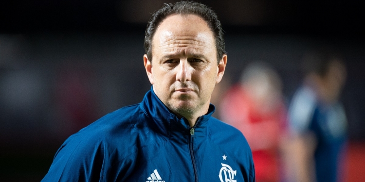 O comandante pediu e a diretoria acatou: Flamengo anuncia reforço de meio-campista colombiano para o Brasileirão