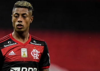 Clube árabe prepara oferta tentadora de R$ 64 milhões para tirar Bruno Henrique do Flamengo, afirma portal