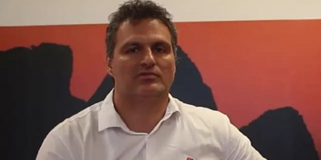 Dirigente do Flamengo elogia trabalho de Rogério Ceni e garante permanência do treinador: ‘Acreditamos plenamente no título’