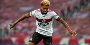 Apesar da vitória por goleada do Flamengo, torcedor rubro-negro perde a paciência com Vitinho