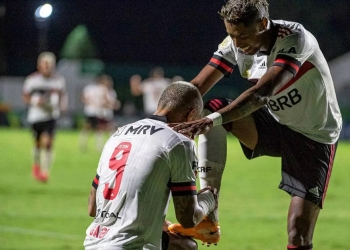 Levantamento da Fifa indica que Flamengo é o sul-americano que mais gastou em contratações internacionais no ano de 2020