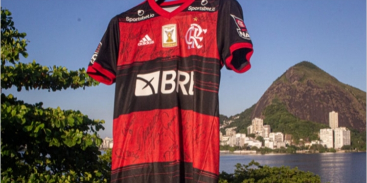 Flamengo promove leilão de camisas autografadas e participa de campanha de oxigênio para ajudar o Amazonas