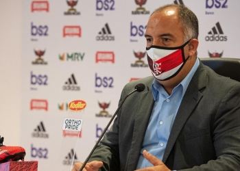 Gigante da Turquia apresenta oferta para tirar zagueiro do Flamengo