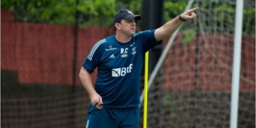 Rogério Ceni tem quatro opções para duas vagas e precisará pensar muito para não errar na escolha