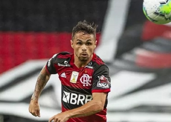 Jornalista divulga o nome da equipe que quer a transferência de Michael e diz se proposta interessou dirigentes do Flamengo