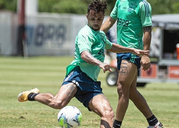 Flamengo atrasa pagamento por Michael e tenta renegociar com a diretoria do Goiás, que não cede ao novo acordo