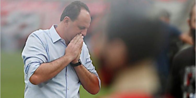 É o fim? Paciência com Rogério Ceni se esgota no Flamengo e pedido da torcida pode ser atendido