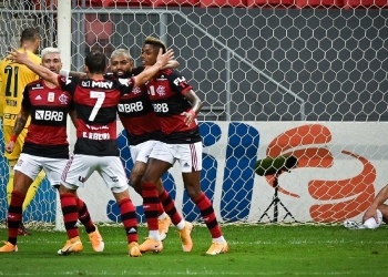 Flamengo terá alteração importante no ataque para enfrentar o Grêmio pelo Brasileirão; confira a provável escalação